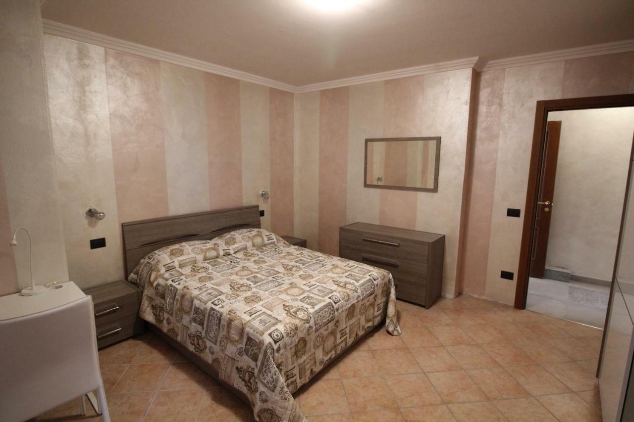 Aparthotel Del Prado Riva Ligure Exteriér fotografie