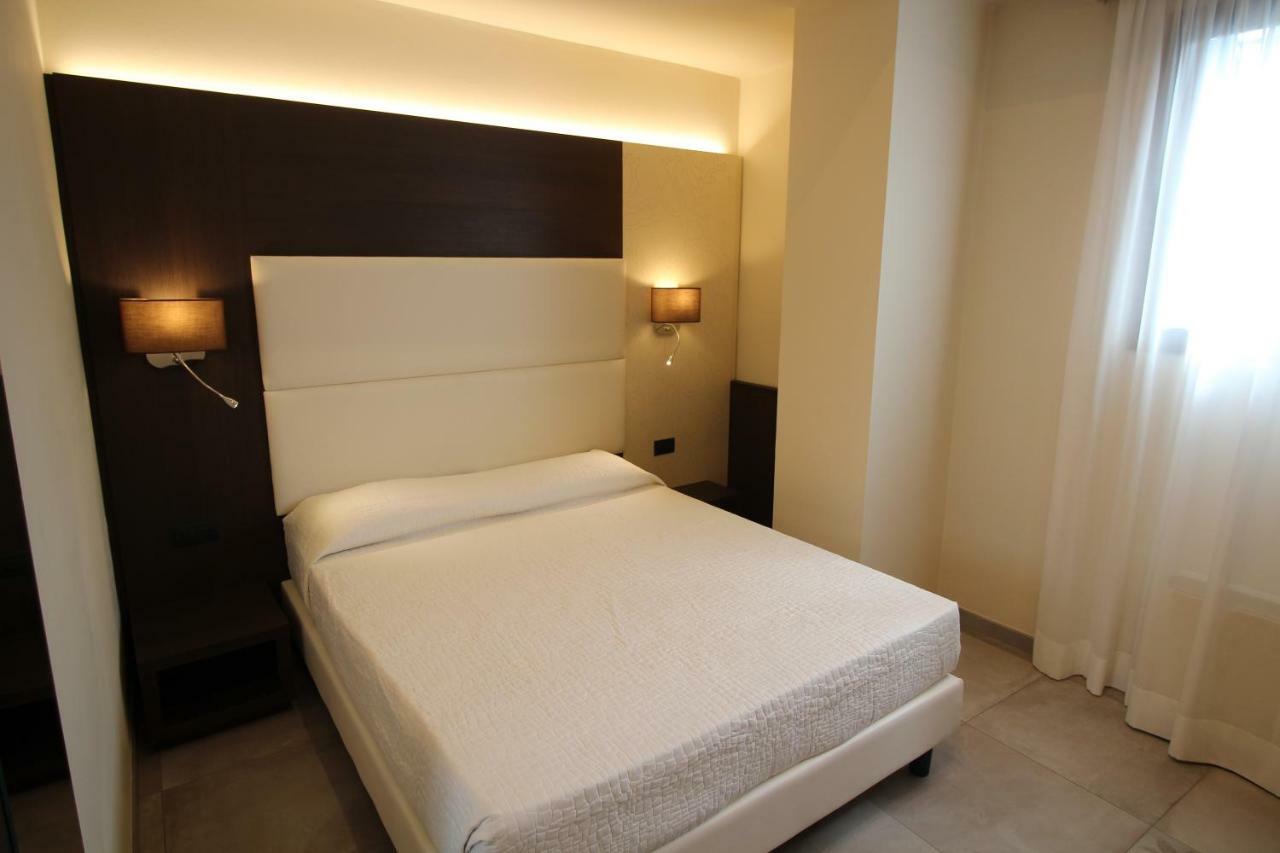 Aparthotel Del Prado Riva Ligure Exteriér fotografie